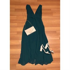 Médium formal maxi with a slit!